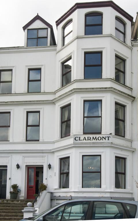 Clarmont Guest House Portrush Esterno foto